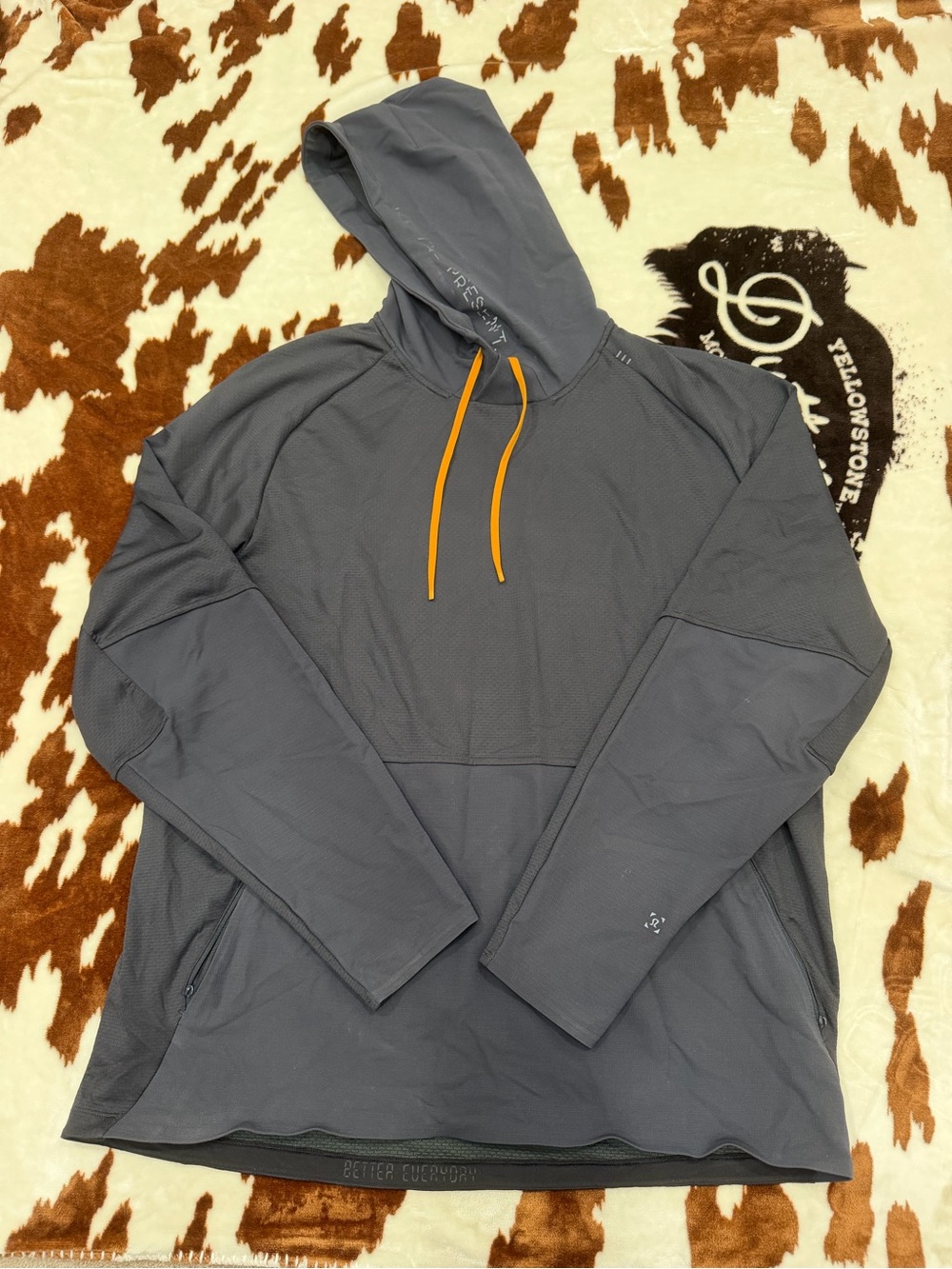 Lululemon Soft shell Pull over